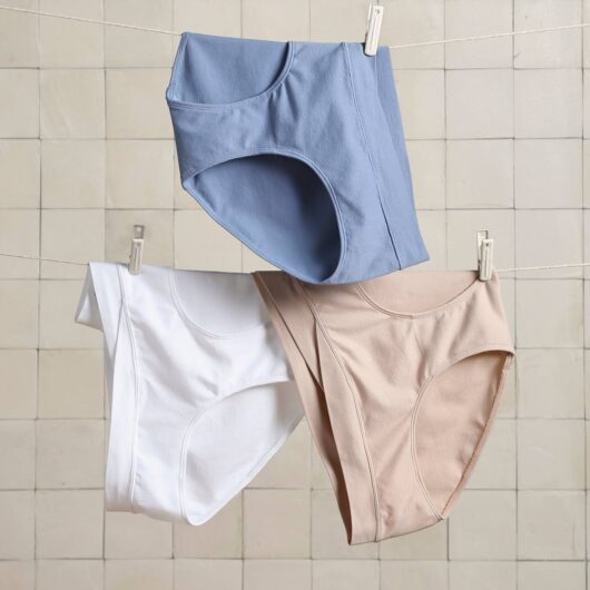 Pack of 3 Seamless Shorties in Microfibre for Maternity grey blue