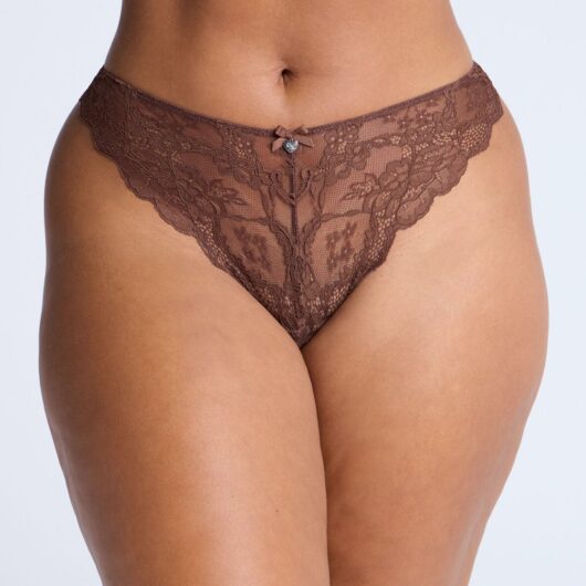 Boux Avenue Mollie lace thong - 04 Deep - 06